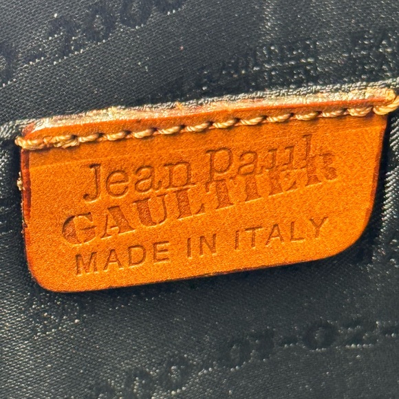 SOLD VESTIAIRE COLLECTIVE Jean Paul Gaultier Brown Leather Tasseled Handbag - Picture 9 of 16